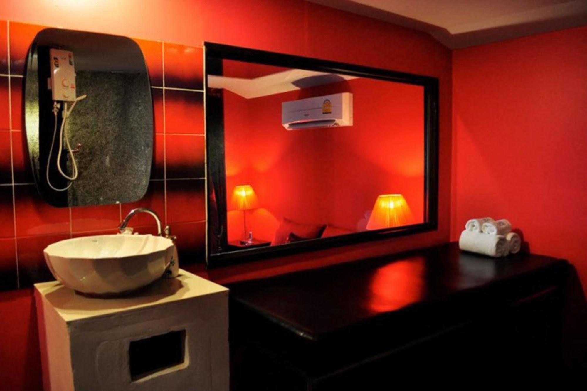 Bay Lounge & Resort Ko Pha Ngan Extérieur photo